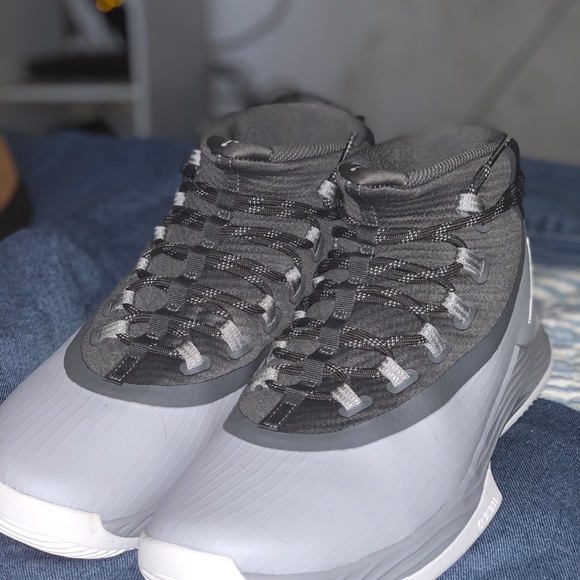 Jordan’s size 12 1/2 never worn before - Picture 2 of 2